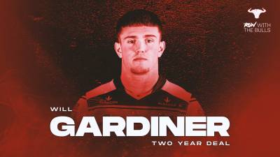 GARDINER JOINS THE BULLS
