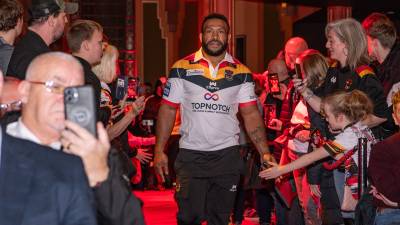 BULLS CONFIRM WAINE RELEASE